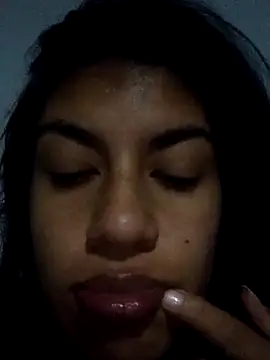 Snapshot of Anamaria-24 chatting on 02.11.26 Anamaria-24 online show from 02.11.26