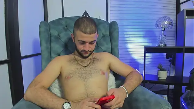 MaximusDick1  online show from 10.05.25