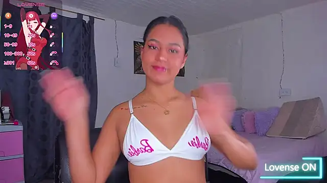 Laura-mayer online show from 10.26.25