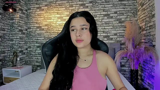 ariadna milano online show from 01.11.25