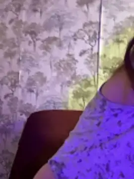 Snapshot of the_perfectgirl chatting on 10.26.25 the perfectgirl online show from 10.26.25