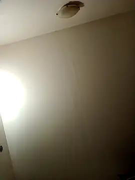 Virgin Pussy Love online show from 12.15.25