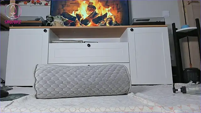 Erin Smojoke online show from 09.22.25