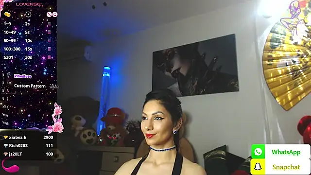 EvelynAisha online show from 02.19.25