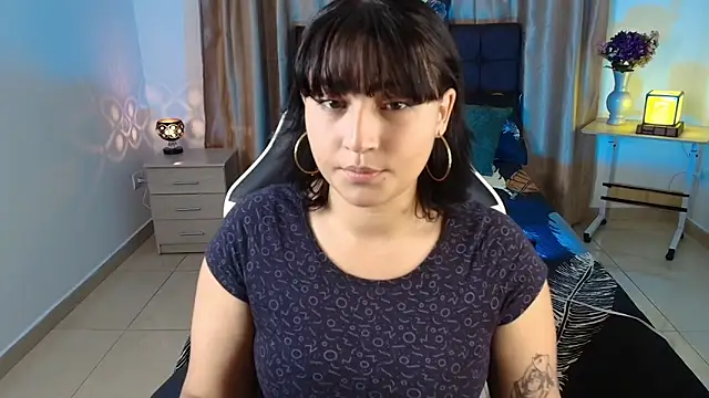 Snapshot of Pauilina chatting on 12.05.24 Pauilina online show from 12.05.24