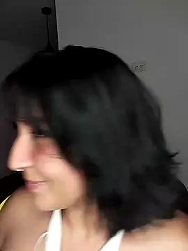 Snapshot of Pauilina chatting on 12.27.24 Pauilina online show from 12.27.24