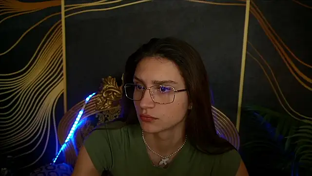 ValeryRoyale online show from 01.25.25