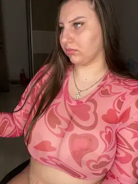 KarinaCelinne online show from 11.12.25