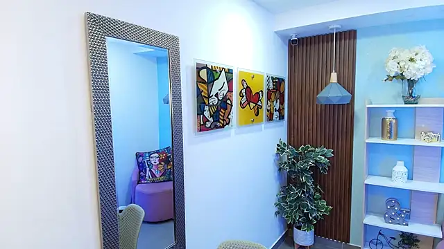 Dalila Sky online show from 10.25.25