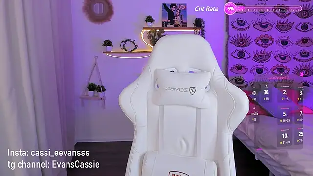 Cassie Ice online show from 03.23.25