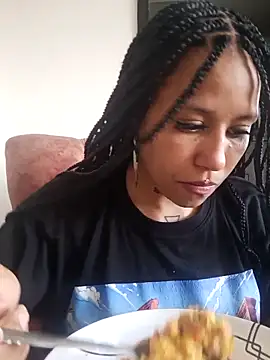 devi black13  online show from 02.18.26