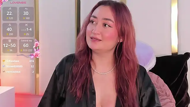 SalommeFlores online show from 03.14.25