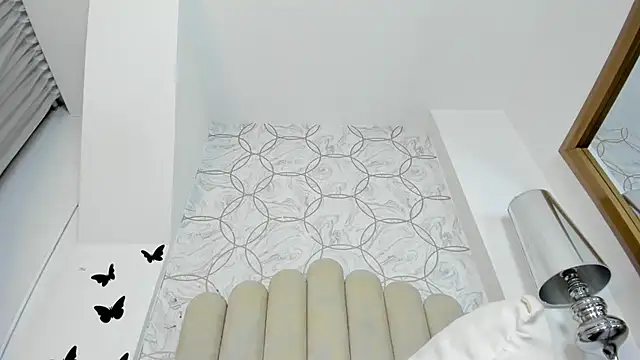 Snapshot of Foxy200__ chatting on 12.27.24 Foxy200 online show from 12.27.24