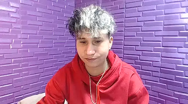 Im Milan Rs online show from 01.20.25