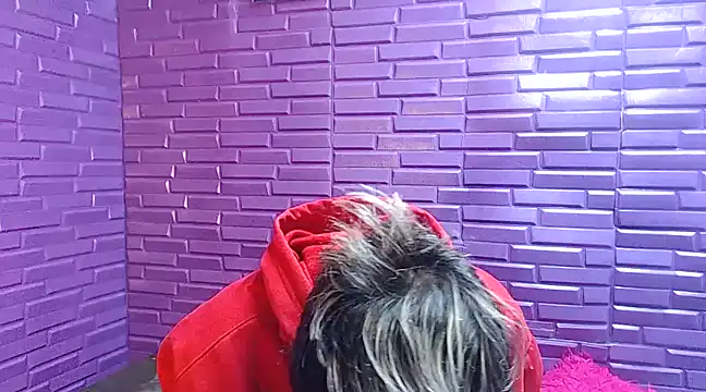 Im Milan Rs online show from 01.20.25