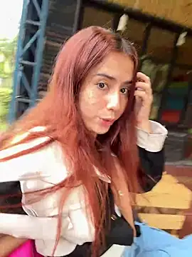 HannaSmiith online show from 02.20.25