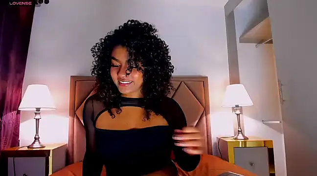 Snapshot of Dhapne_P chatting on 03.20.25 Dhapne P online show from 03.20.25