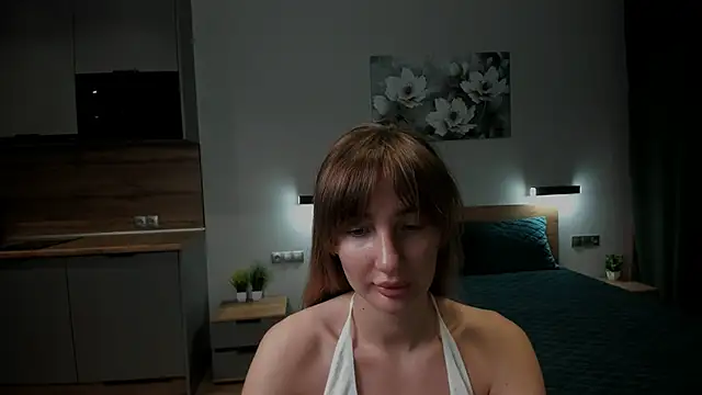 chloewallace online show from 02.09.25