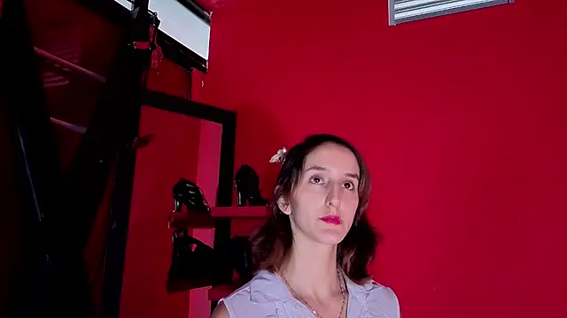 Ambar Roux  online show from 06.03.26