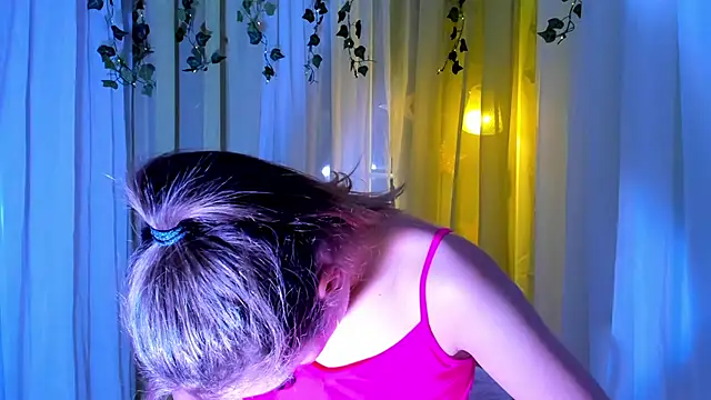 Lioneass online show from 12.06.24