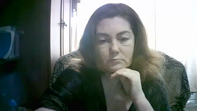 Madame-Butterfly online show from 10.19.25