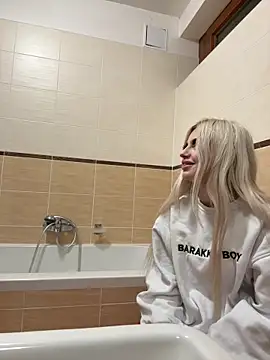 MacTroy online show from 02.08.26