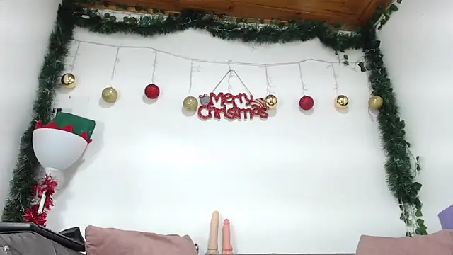 Snapshot of salome_Queenx chatting on 01.08.25 salome Queenx online show from 01.08.25