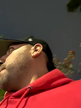 JuanZapata33 online show from 10.04.25