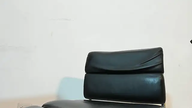 miss adharaa  online show from 02.03.25