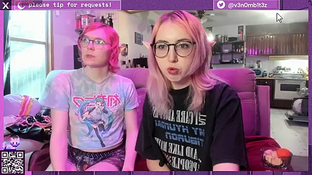 v3n0mb1t3z online show from 10.14.25