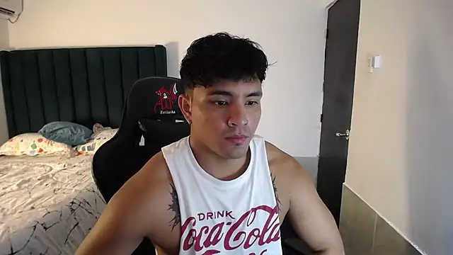 man dur07 online show from 10.17.25