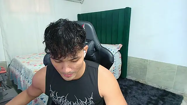 man dur07 online show from 04.22.26