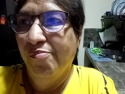 Snapshot of florecita69 chatting on 03.07.25 florecita69 online show from 03.07.25