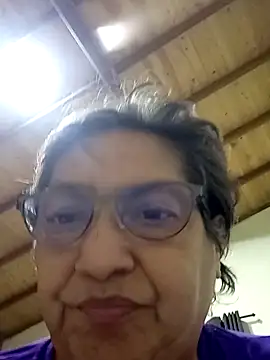 Snapshot of florecita69 chatting on 03.13.25 florecita69 online show from 03.13.25