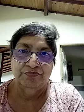 Snapshot of florecita69 chatting on 03.22.25 florecita69 online show from 03.22.25