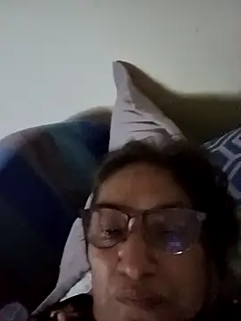 Snapshot of florecita69 chatting on 10.03.25 florecita69 online show from 10.03.25