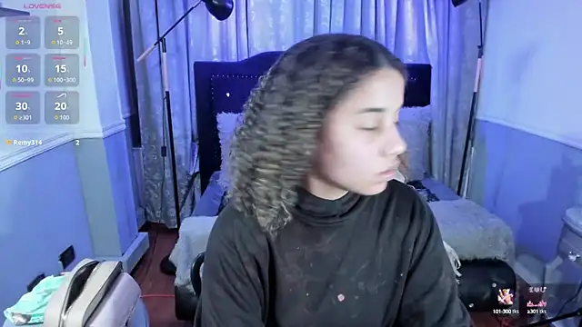 Snapshot of Mayaa_ross chatting on 09.18.25 Mayaa ross online show from 09.18.25