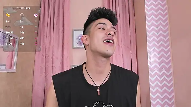 Snapshot of Ryan_Clark_ chatting on 12.06.24 Ryan Clark online show from 12.06.24