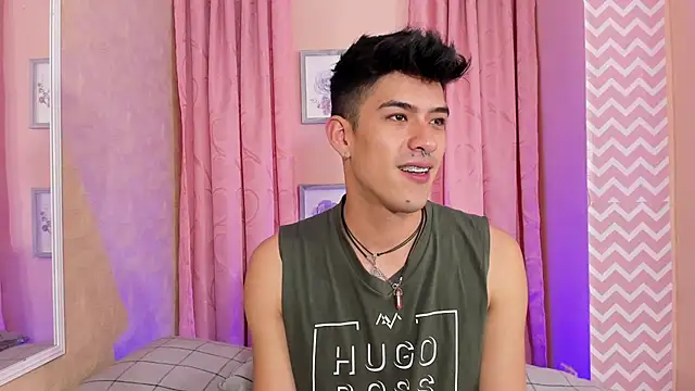 Snapshot of Ryan_Clark_ chatting on 01.11.25 Ryan Clark online show from 01.11.25