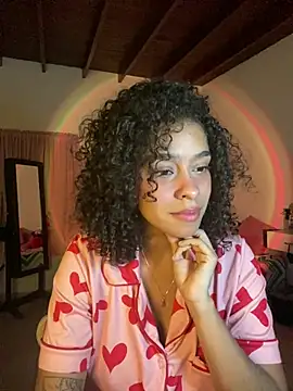 Arteatenea   online show from 03.18.25