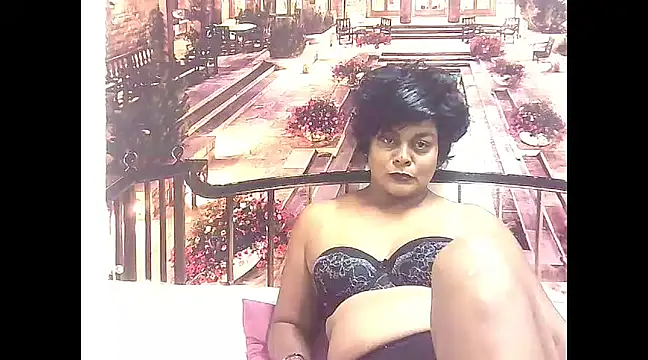 Snapshot of indianCherryPie chatting on 01.20.25 indianCherryPie online show from 01.20.25