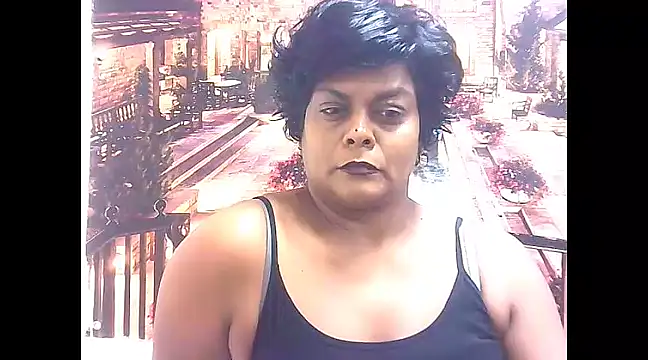 Snapshot of indianCherryPie chatting on 01.21.25 indianCherryPie online show from 01.21.25
