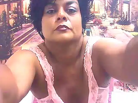 Snapshot of indianCherryPie chatting on 01.22.25 indianCherryPie online show from 01.22.25