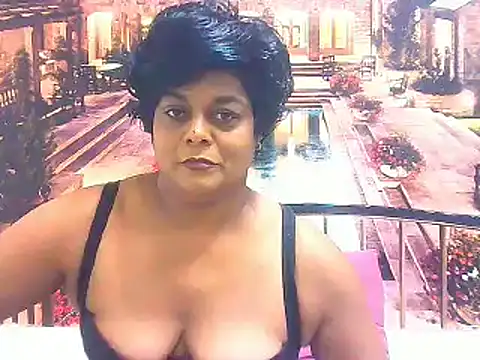 Snapshot of indianCherryPie chatting on 01.23.25 indianCherryPie online show from 01.23.25