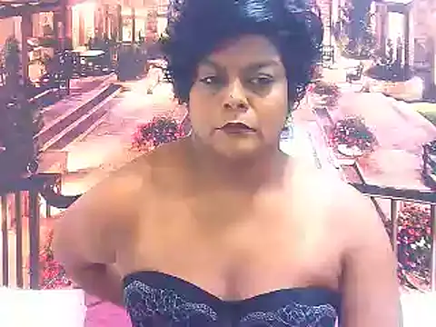 Snapshot of indianCherryPie chatting on 01.23.25 indianCherryPie online show from 01.23.25