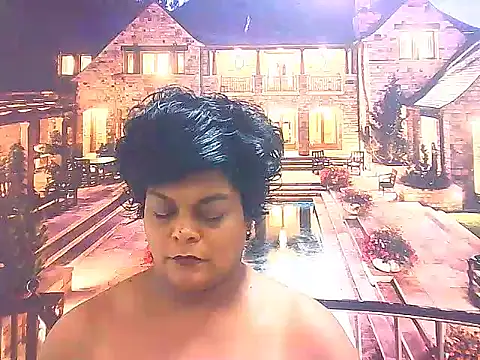Snapshot of indianCherryPie chatting on 01.24.25 indianCherryPie online show from 01.24.25