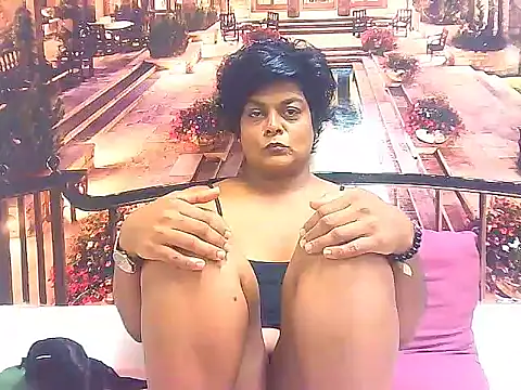 Snapshot of indianCherryPie chatting on 01.24.25 indianCherryPie online show from 01.24.25