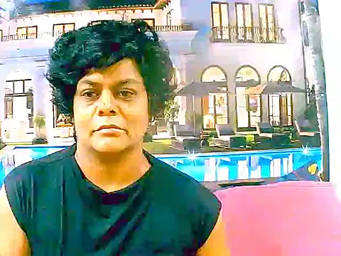 Snapshot of indianCherryPie chatting on 02.12.25 indianCherryPie online show from 02.12.25