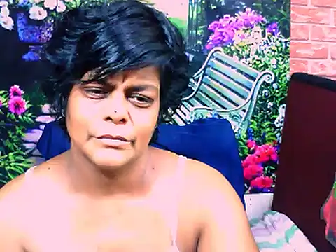Snapshot of indianCherryPie chatting on 03.13.25 indianCherryPie online show from 03.13.25