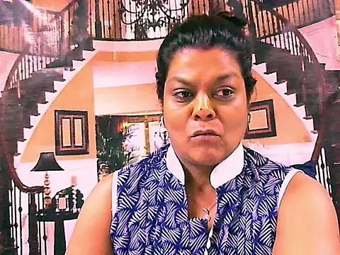 Snapshot of indianCherryPie chatting on 09.15.25 indianCherryPie online show from 09.15.25